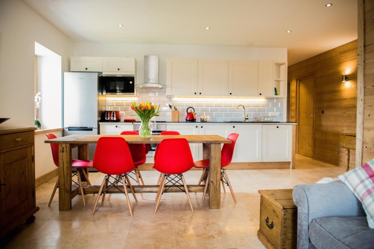 'Petite Ferme Les Bouts' Apartment, Sleeps 6, Nr Morzine La Cote d'Arbroz Kültér fotó